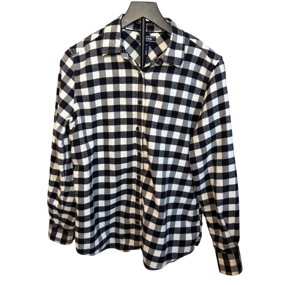 Lands End womens black white buffalo plaid flannel long sleeved shirt.  Size 10